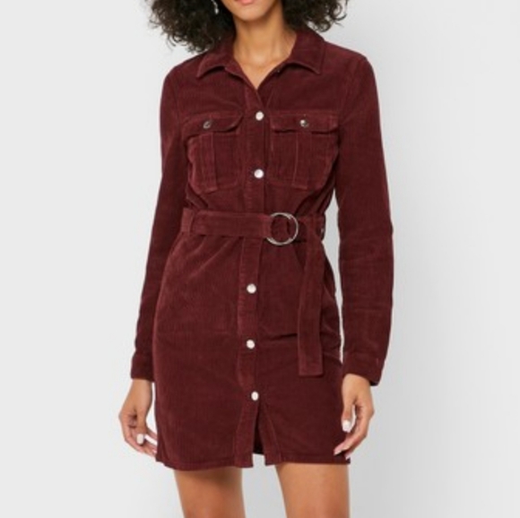 Topshop Dresses & Skirts - ⭐HOST PICK⭐TOPSHOP Corduroy Belted Shirt Dress in Burgundy